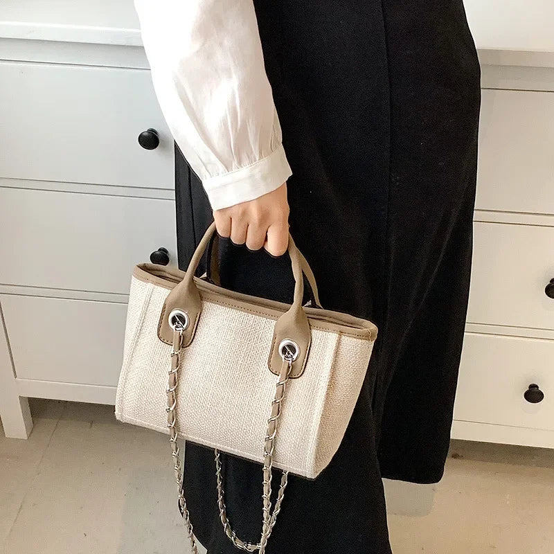 2024 New Women's Shoulder Bag Bucket Bag Fashion Large Capacity Handbag Chain Tote Travel Totes Weekend Jumbo Canvas Bags