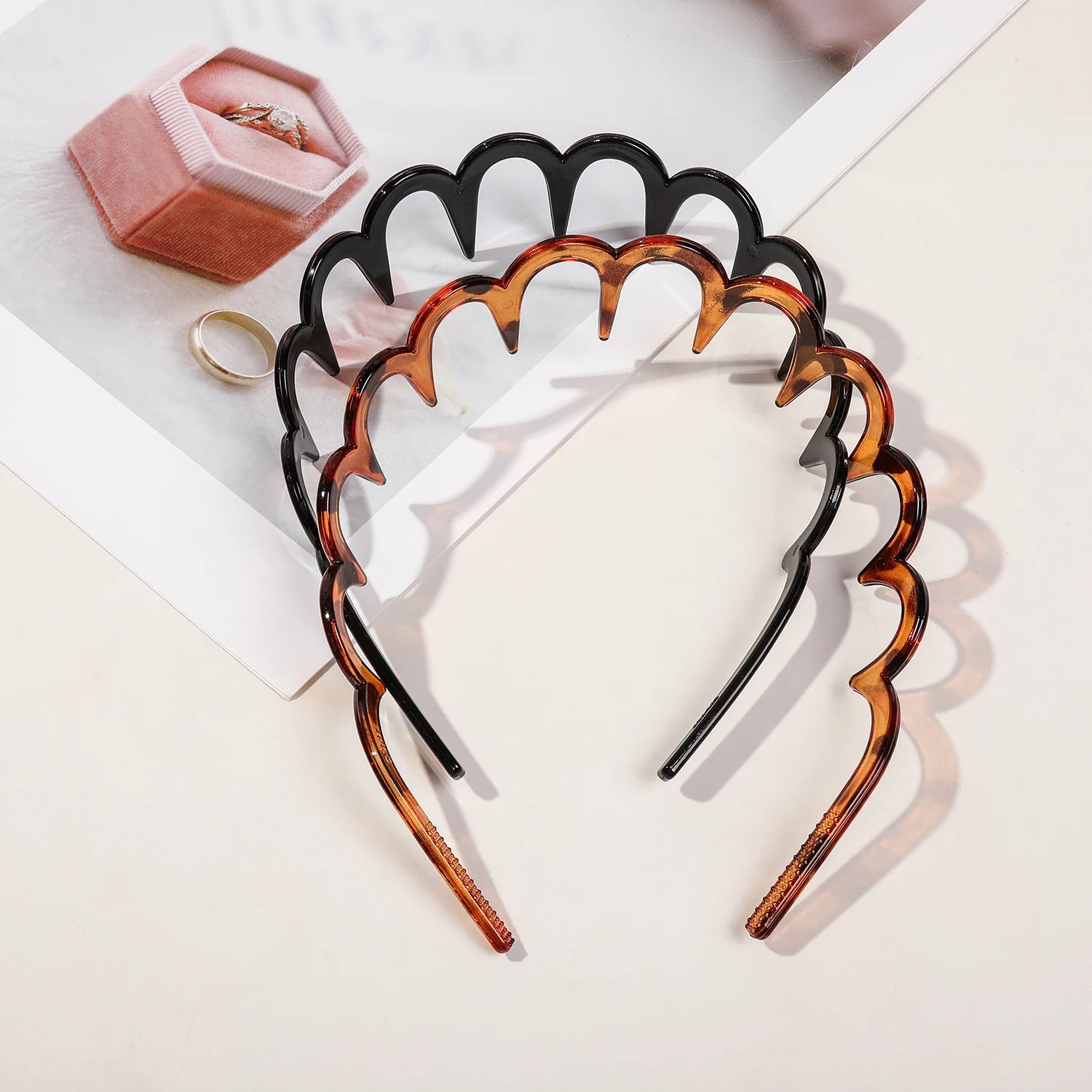 3 Pcs Black Wavy with Comb Headbands,Non-Slip Fashion Zigzag Head Bands,Hair Accessory for Women Girls
