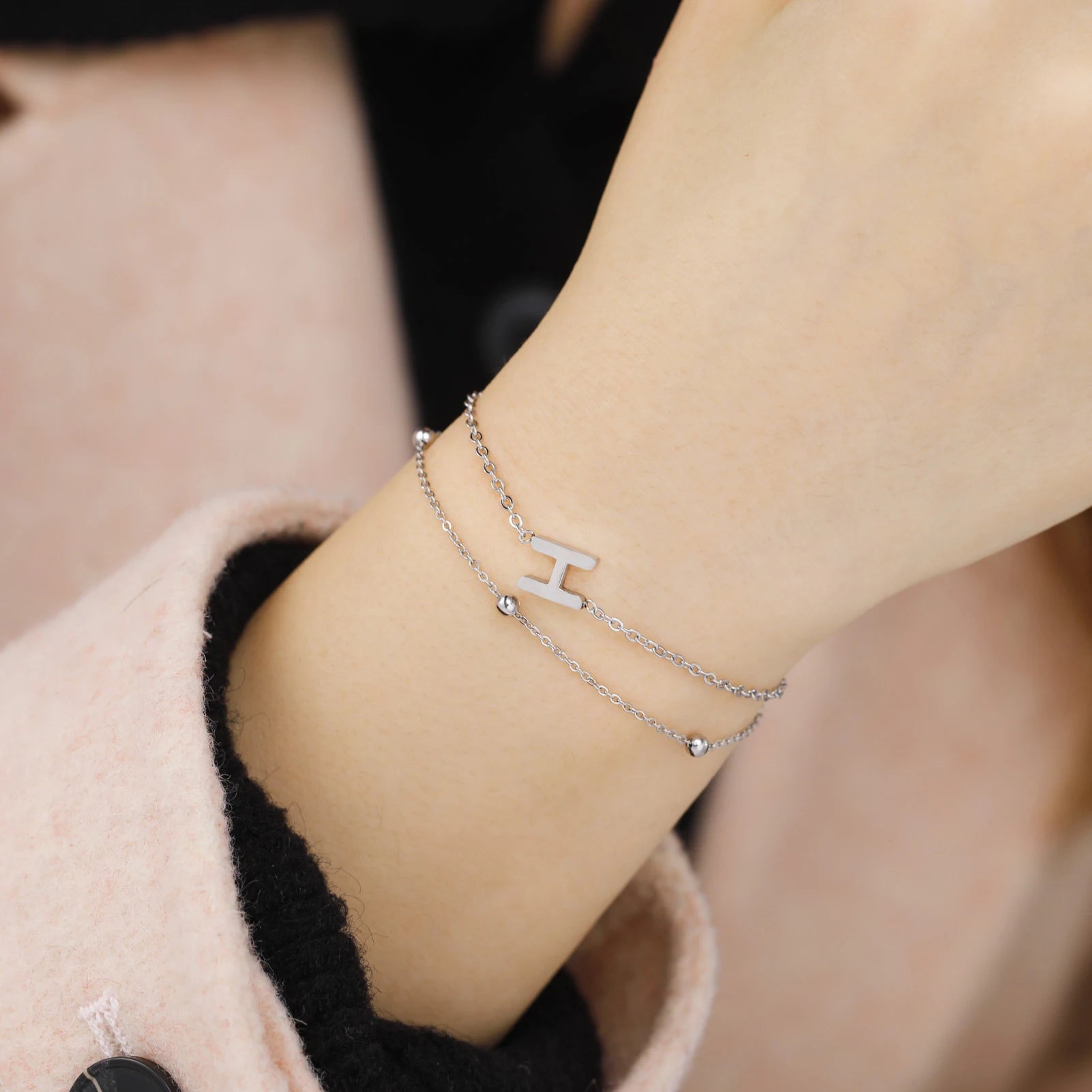 Letter A-Z Pendant Bracelet Stainless Steel Elegant Women's Double Layer Bead Chain Fashion Personalized Name Initial Bracelet J