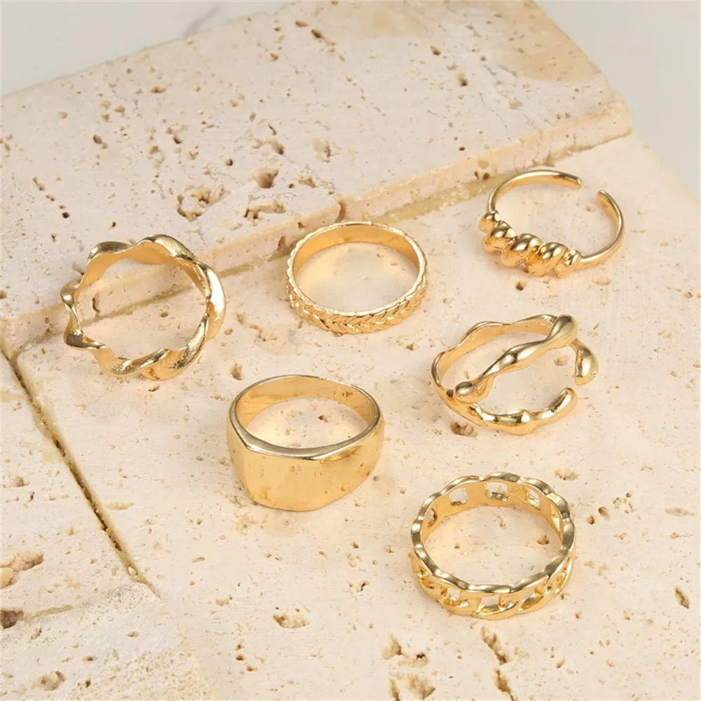 Mixed Vintage Gold Color Metal Rings Set for Women Fashion Geometric Irregular Hollow Spiral Chain Knuckle Finger Ring Jewelry