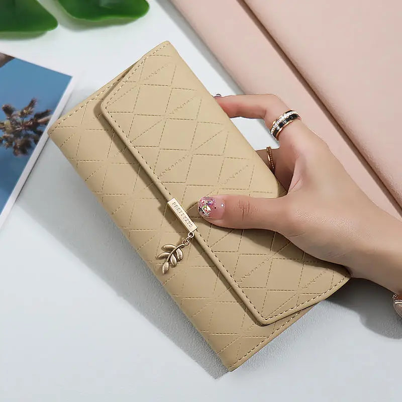 2024 summer new Korean version of high texture PU Diamond lattice personality leaf pendant three fold bag multi-card can be expa